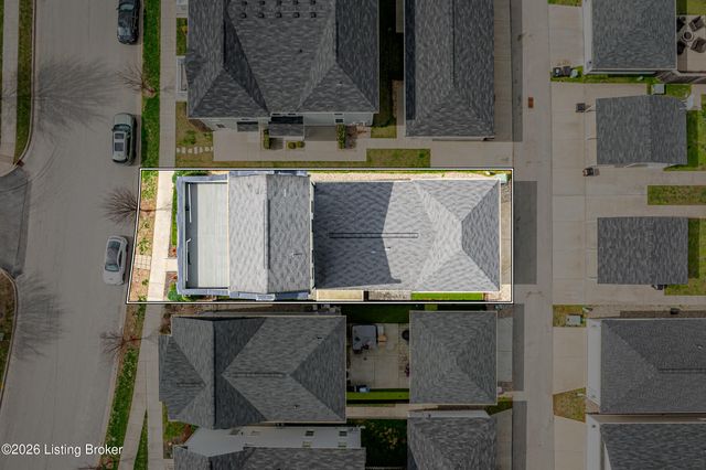 10934 Monkshood Dr, Prospect, KY 40059