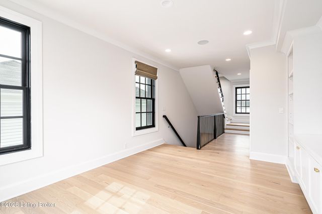 10934 Monkshood Dr, Prospect, KY 40059