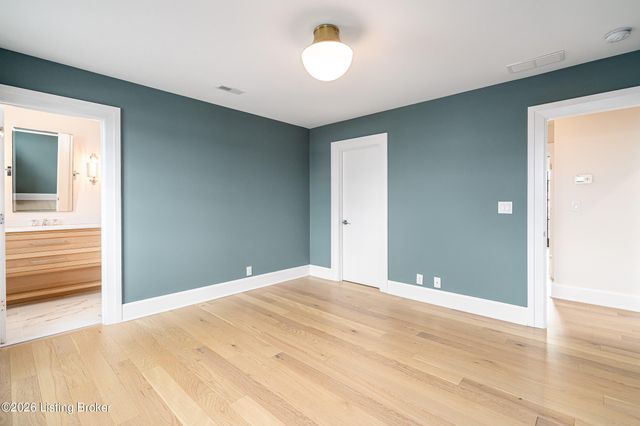 10934 Monkshood Dr, Prospect, KY 40059