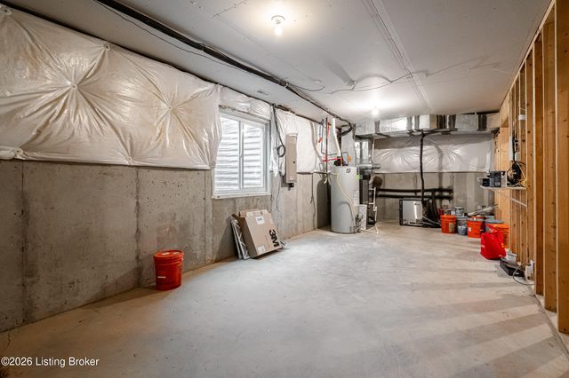 10934 Monkshood Dr, Prospect, KY 40059