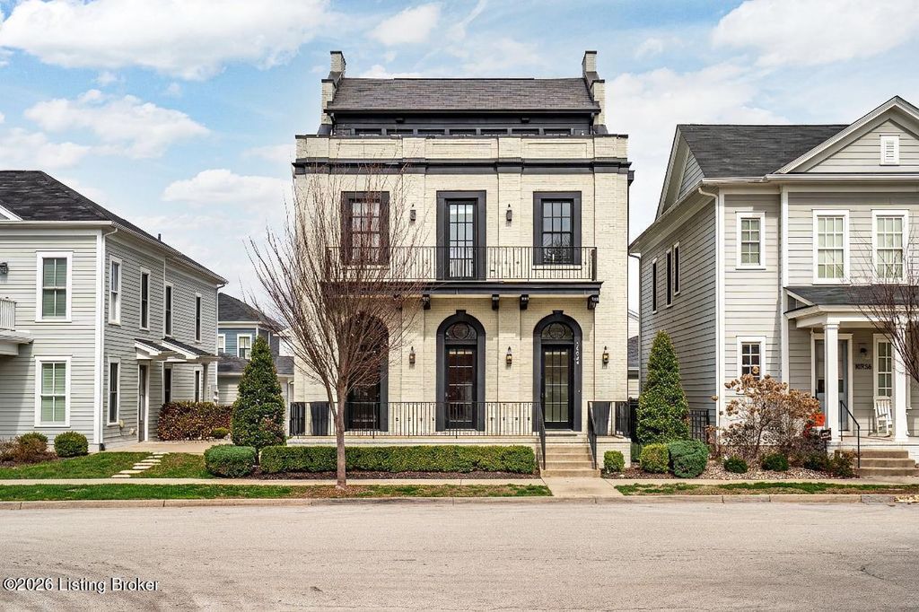 10934 Monkshood Dr, Prospect, KY 40059