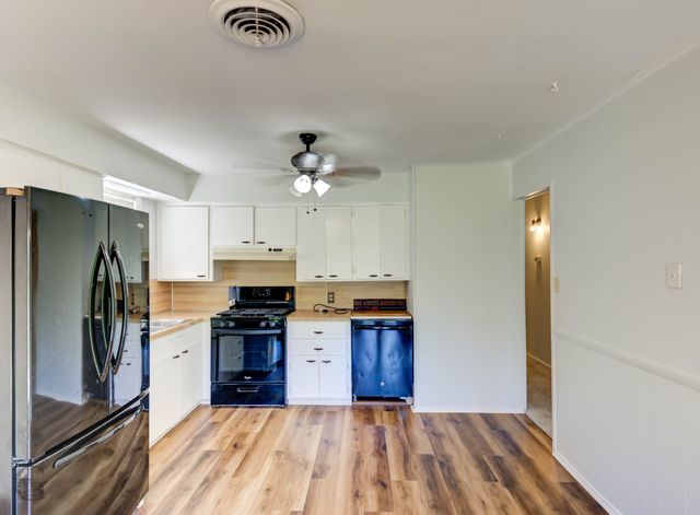 9477 Boxwood Drive, Shreveport, LA 71118