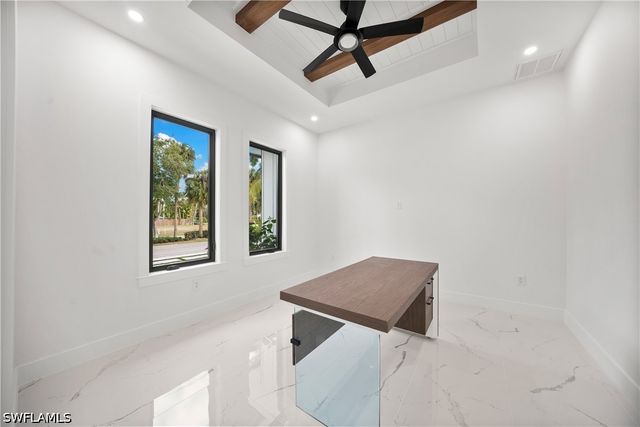 135 7th ST N, Naples, FL 34102