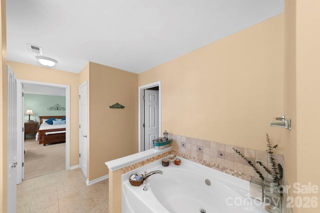 4212 Lawrence Daniel Drive, Matthews, NC 28104