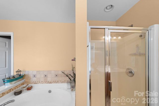 4212 Lawrence Daniel Drive, Matthews, NC 28104