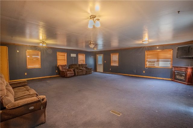 107 Old Dairy Road, Pittsburgh, PA 15327