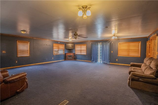 107 Old Dairy Road, Pittsburgh, PA 15327