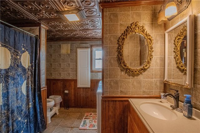 107 Old Dairy Road, Pittsburgh, PA 15327