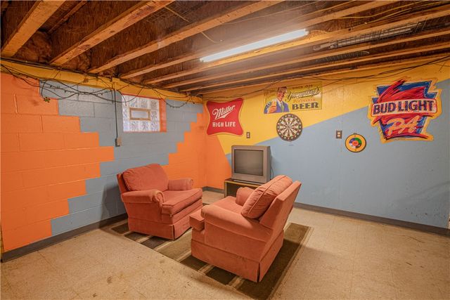 107 Old Dairy Road, Pittsburgh, PA 15327