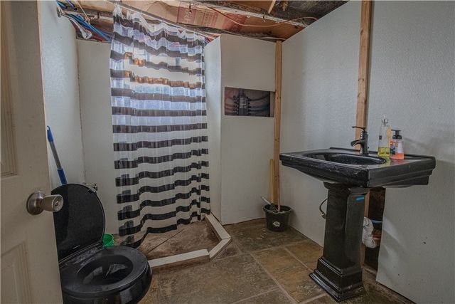 107 Old Dairy Road, Pittsburgh, PA 15327