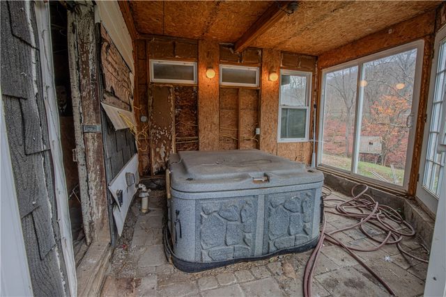 107 Old Dairy Road, Pittsburgh, PA 15327