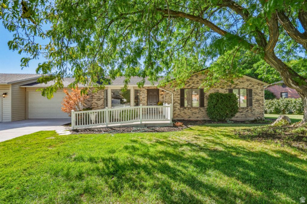 442 S 875 E, Fruit Heights, UT 84037 — exterior