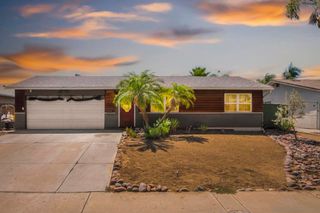 10020 Pino Dr, Lakeside, CA 92040