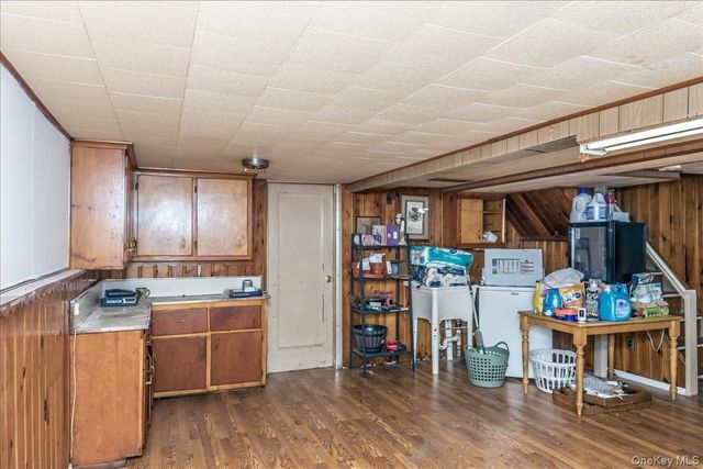 73-21 Cook Avenue, Middle Village, NY 11379