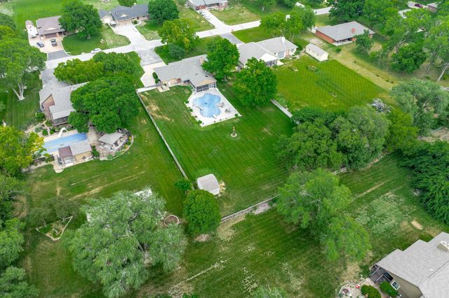 6533 N Rico Road, Wichita, KS 67204