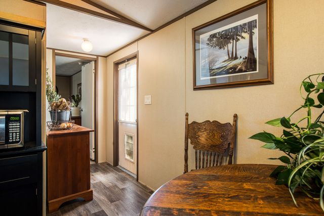 147 McComb Road, Edgewood, NM 87015