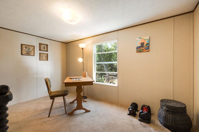 147 McComb Road, Edgewood, NM 87015