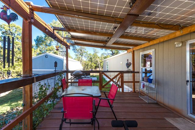 147 McComb Road, Edgewood, NM 87015