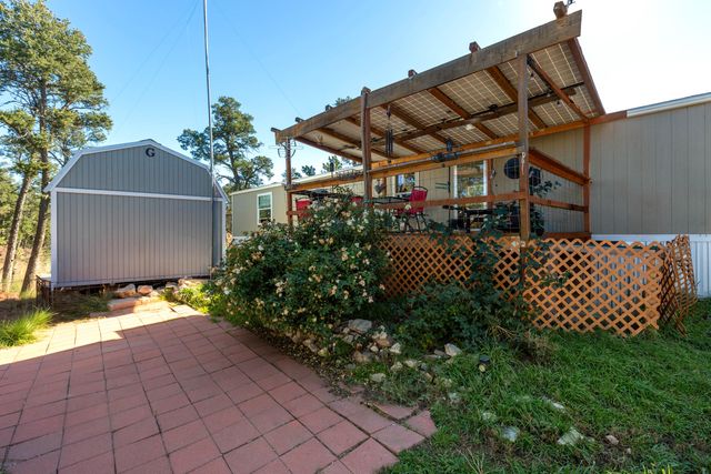 147 McComb Road, Edgewood, NM 87015