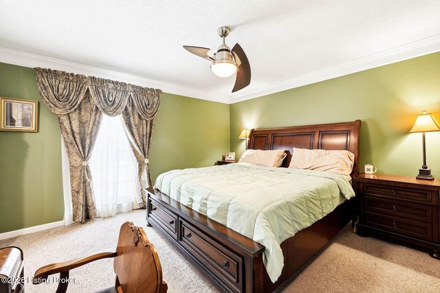 8505 Michael Edward Dr, Louisville, KY 40291