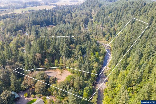 42121 Moran Ln, Lebanon, OR 97355