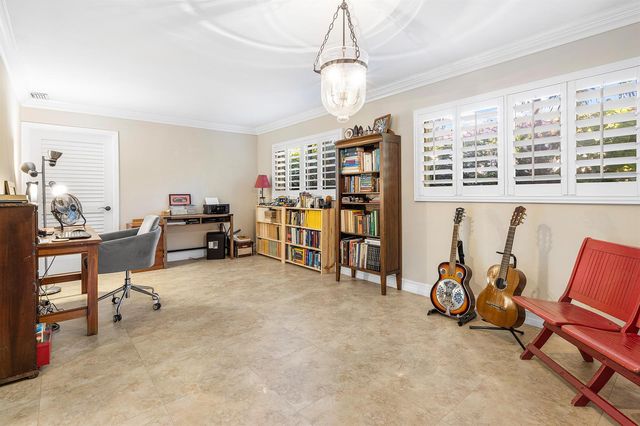 770 NW 3rd Avenue, Boca Raton, FL 33432