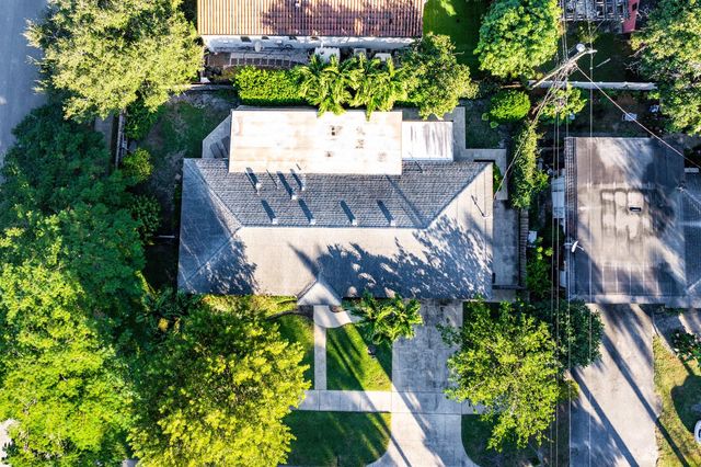 770 NW 3rd Avenue, Boca Raton, FL 33432