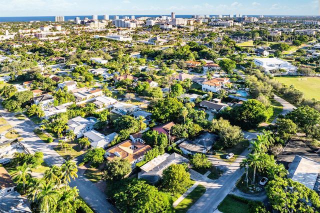 770 NW 3rd Avenue, Boca Raton, FL 33432