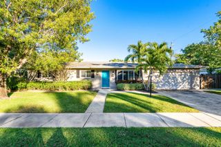 770 NW 3rd Avenue, Boca Raton, FL 33432
