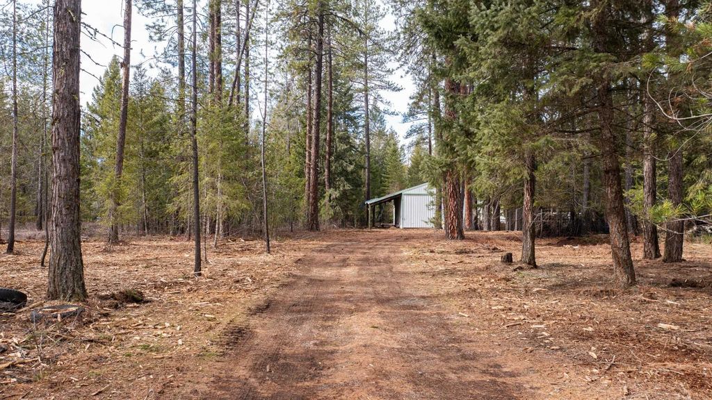 35311 N Findley Rd, Deer Park, WA 99006