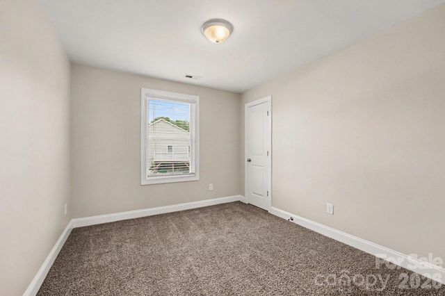 1545 Mayfair Drive, Conover, NC 28613