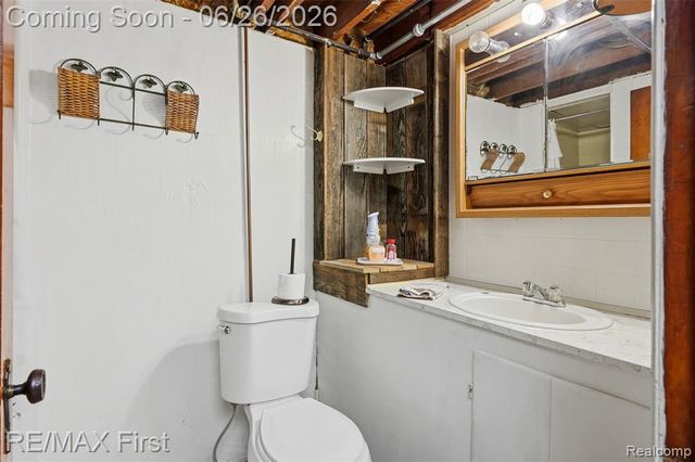 25709 Cubberness Street, Saint Clair Shores, MI 48081