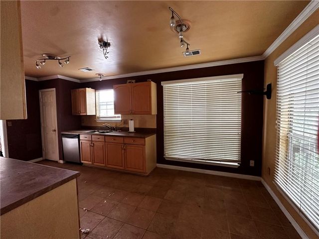 6364 Phillips Court, Lithonia, GA 30058