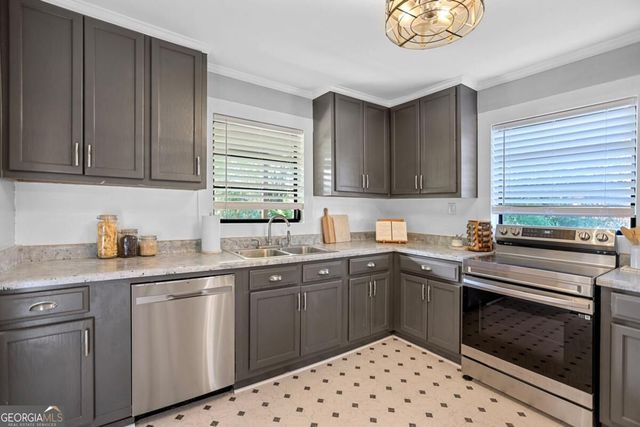 201 Oak Street, Hogansville, GA 30230