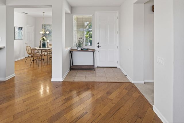 2464 Winding Way, Lincoln, CA 95648