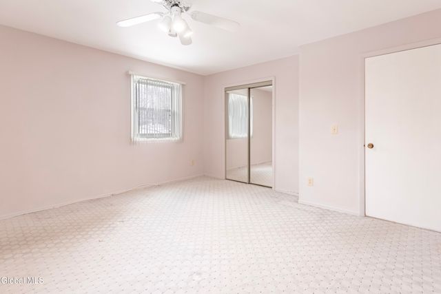 38 Joy Drive, Colonie, NY 12211