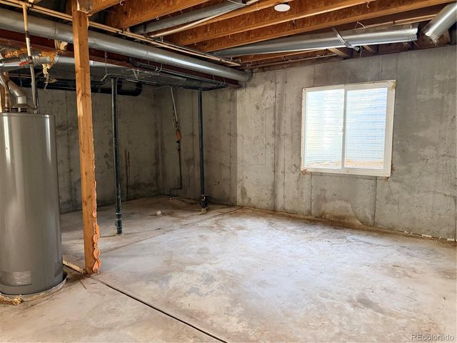 9500 E 112th Drive, Henderson, CO 80640