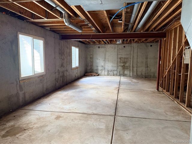 9500 E 112th Drive, Henderson, CO 80640