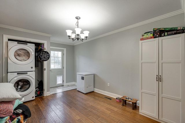 1310 W Sherry Drive, Rossville, GA 30741