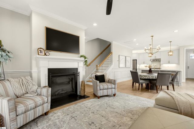 30 Hensley Road, Greenville, SC 29607
