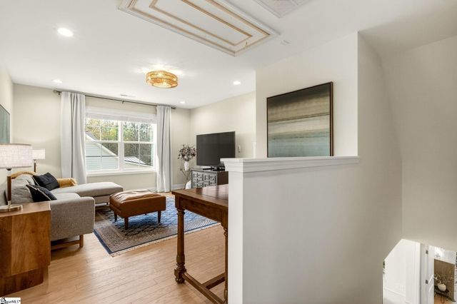 30 Hensley Road, Greenville, SC 29607