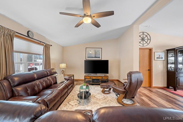 1000 W Ludington Street, Iron Mountain, MI 49801