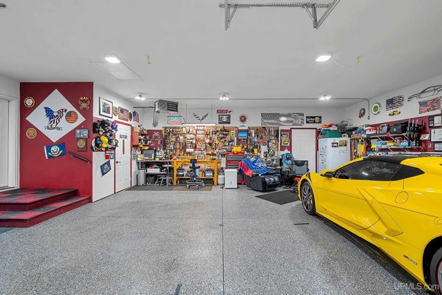 1000 W Ludington Street, Iron Mountain, MI 49801