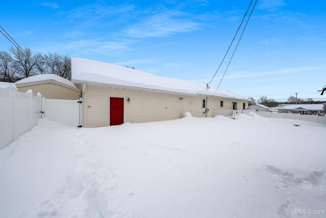 1000 W Ludington Street, Iron Mountain, MI 49801