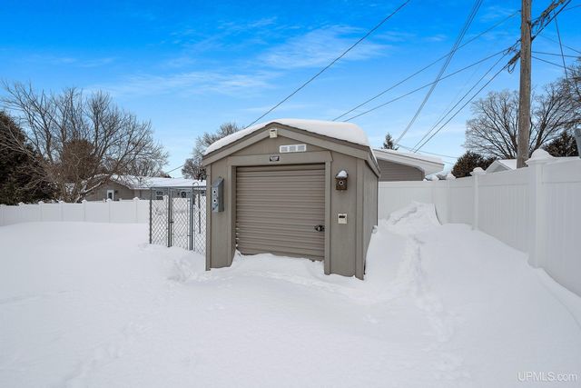 1000 W Ludington Street, Iron Mountain, MI 49801