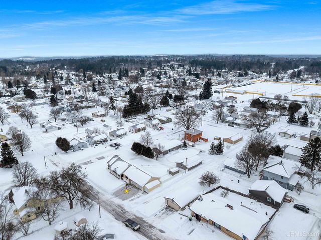 1000 W Ludington Street, Iron Mountain, MI 49801