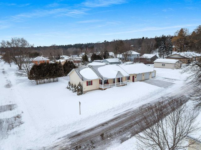 1000 W Ludington Street, Iron Mountain, MI 49801