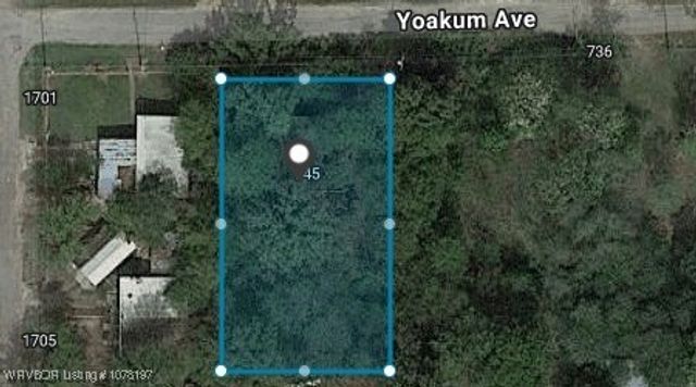 745 Yoakum Avenue, Arkoma, OK 74901