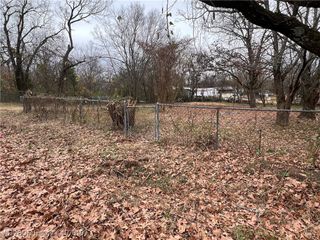 745 Yoakum Avenue, Arkoma, OK 74901