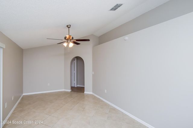 1792 Parrsboro Street NW, Palm Bay, FL 32907